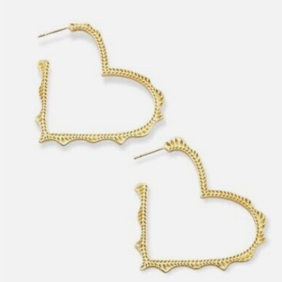 Kendra Scott Jewelry - Kendra Scott Sophee Gold Heart Hoop‎ Earrings NWT